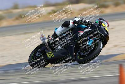 media/Mar-13-2022-SoCal Trackdays (Sun) [[112cf61d7e]]/Turn 2 (130pm)/